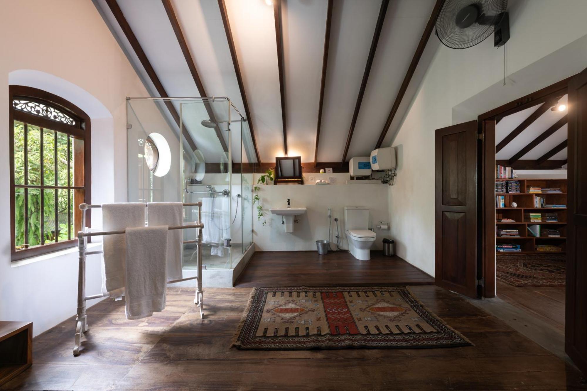 Mo River House Luxury Villa ヒッカドゥワ エクステリア 写真