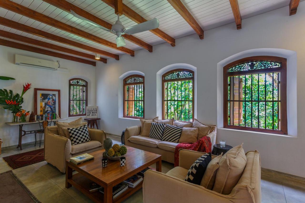 Mo River House Luxury Villa ヒッカドゥワ エクステリア 写真