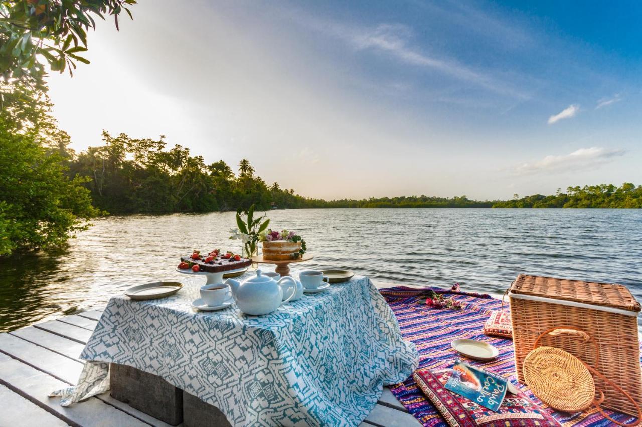Mo River House Luxury Villa ヒッカドゥワ エクステリア 写真